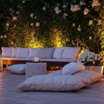Aménager un jardin blanc pour des soirées magiques